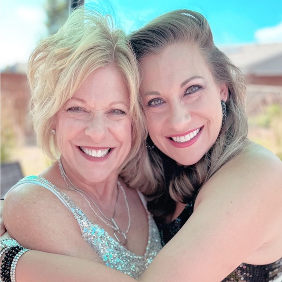 Meet your Posher, Jera - Picture 7 of 12